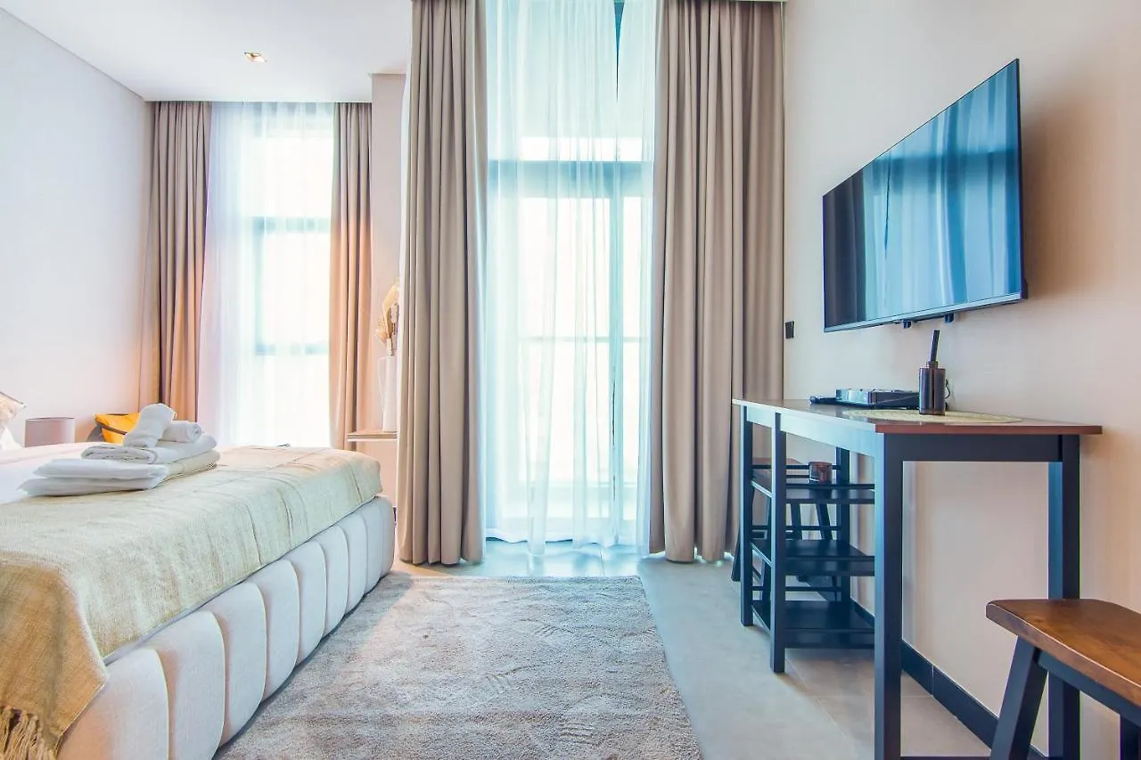 Bright Studio In Business Bay 708 -15 Dubai Daire